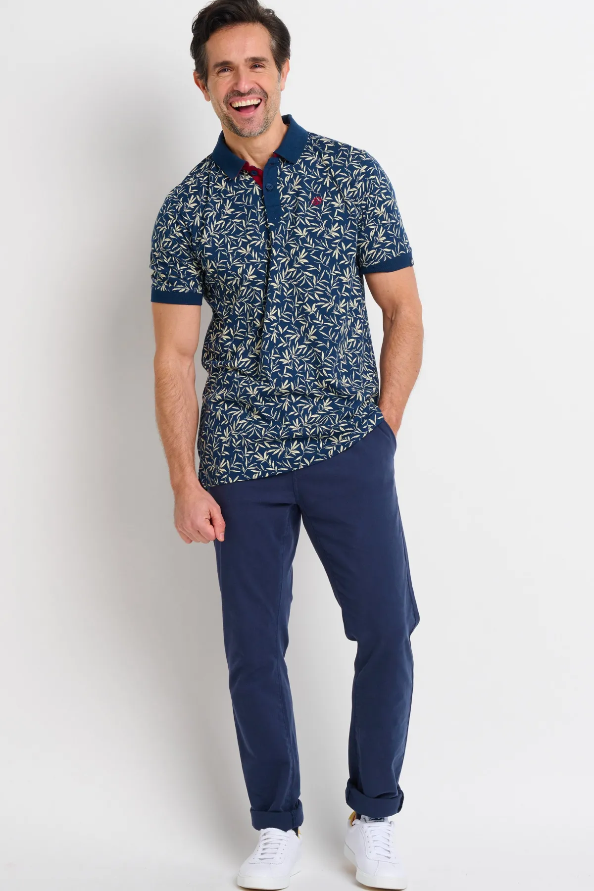 Brakeburn Pleat Front Chinos Navy Hot