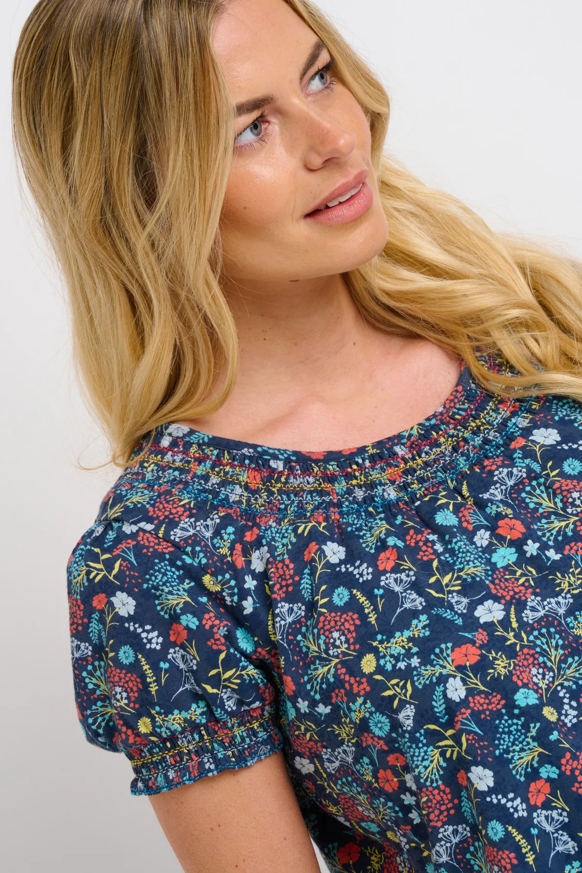 Brakeburn Vintage Ditsy Tee Multicoloured Hot