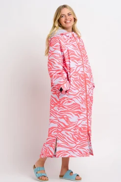 Brakeburn Zebra Print Chinook Changing Robe Grey Flash Sale